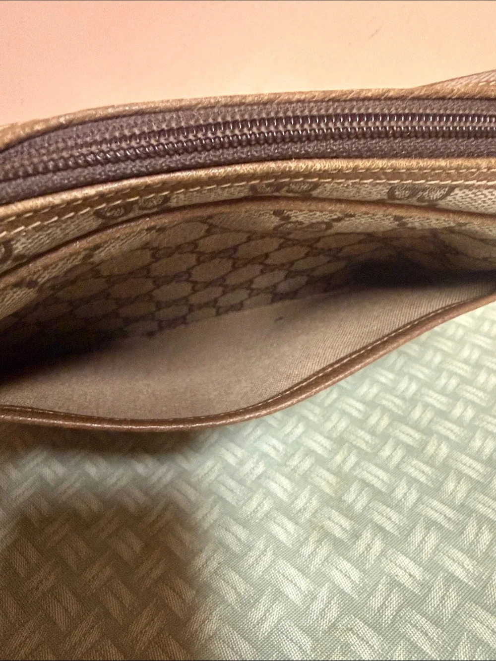 Gucci toiletry bag